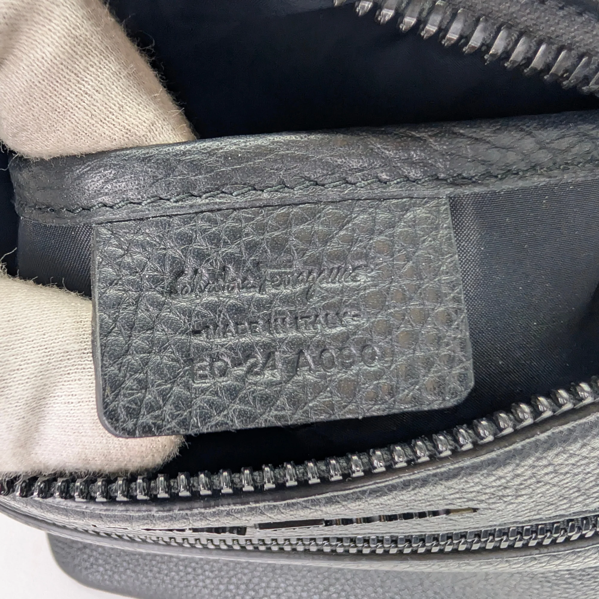 Salvatore Ferragamo Vitello Leather Crossbody Bag Black - Image 15
