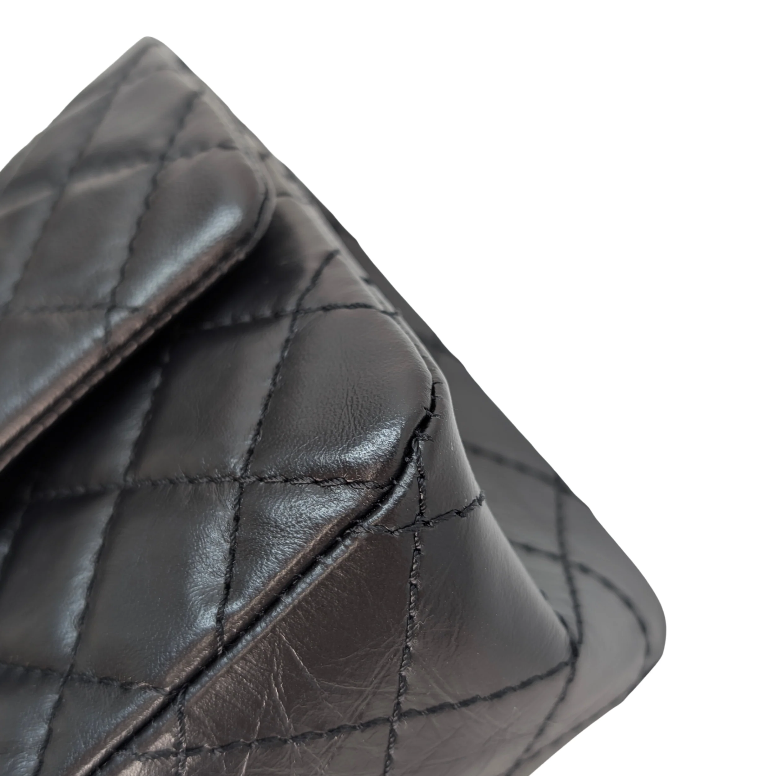 Chanel Black Distressed Calfskin 2.55 Reissue 225 Bag Black - Image 8