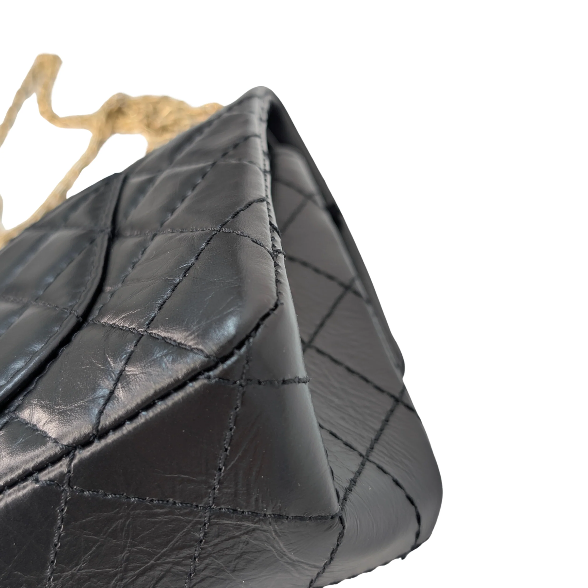 Chanel Black Distressed Calfskin 2.55 Reissue 225 Bag Black - Image 9