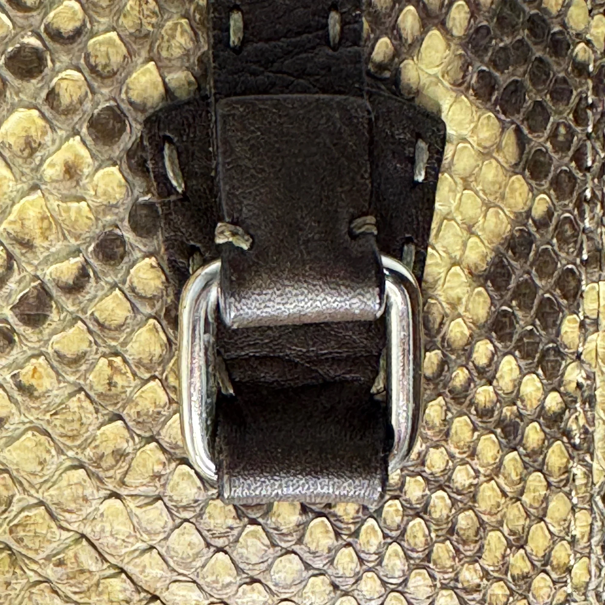 Fendi Selleria Snakeskin Leather Shoulder Bag - Image 9