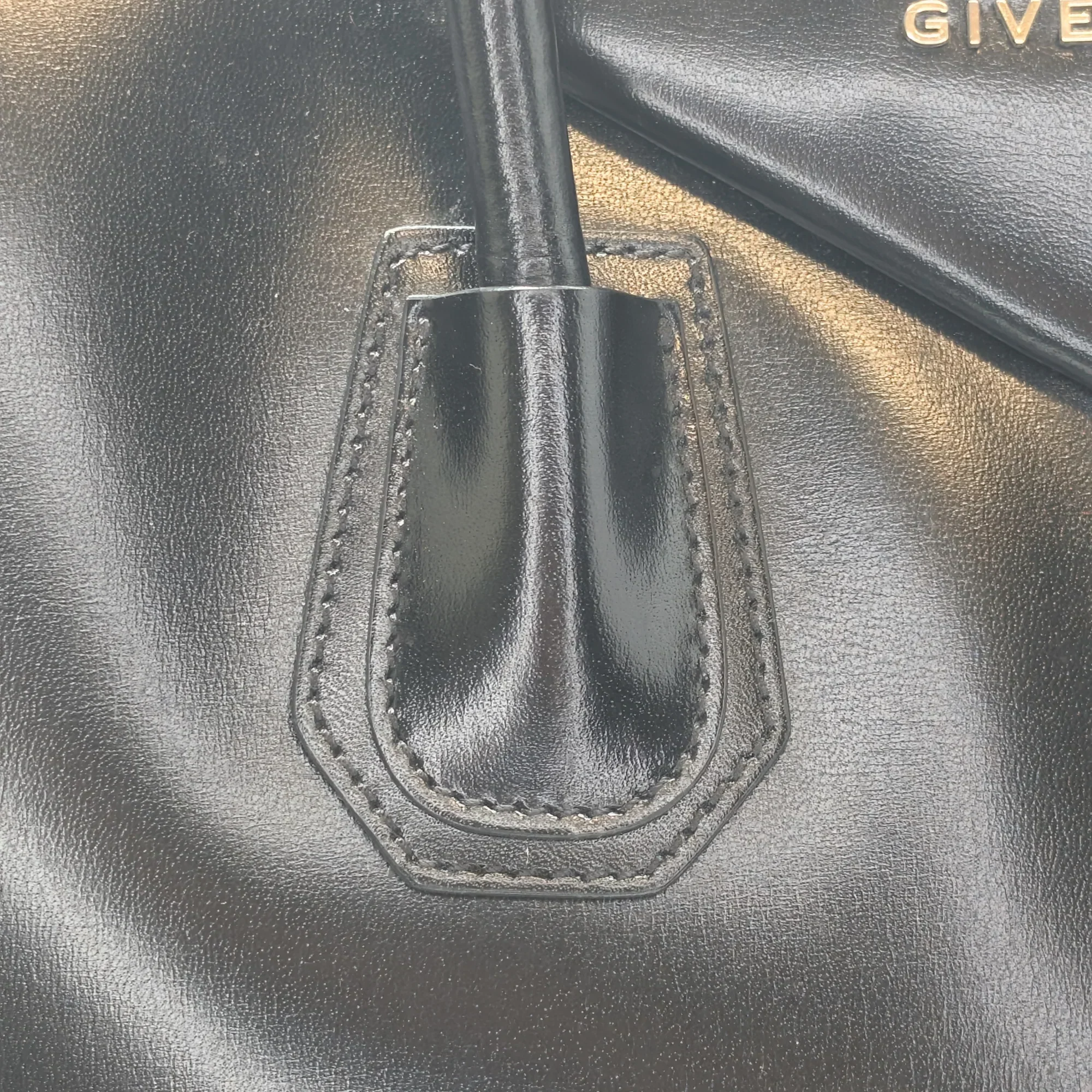 Givenchy Antigona Medium Handbag Black - Image 10