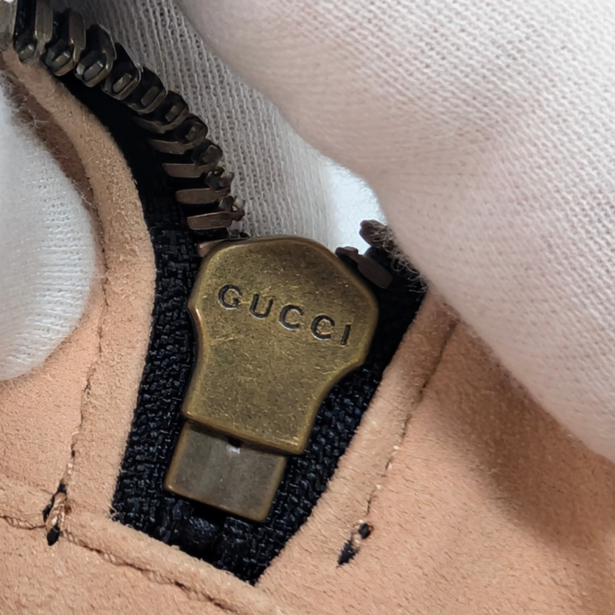 Gucci GG Marmont Small Shoulder Bag Black - Image 20
