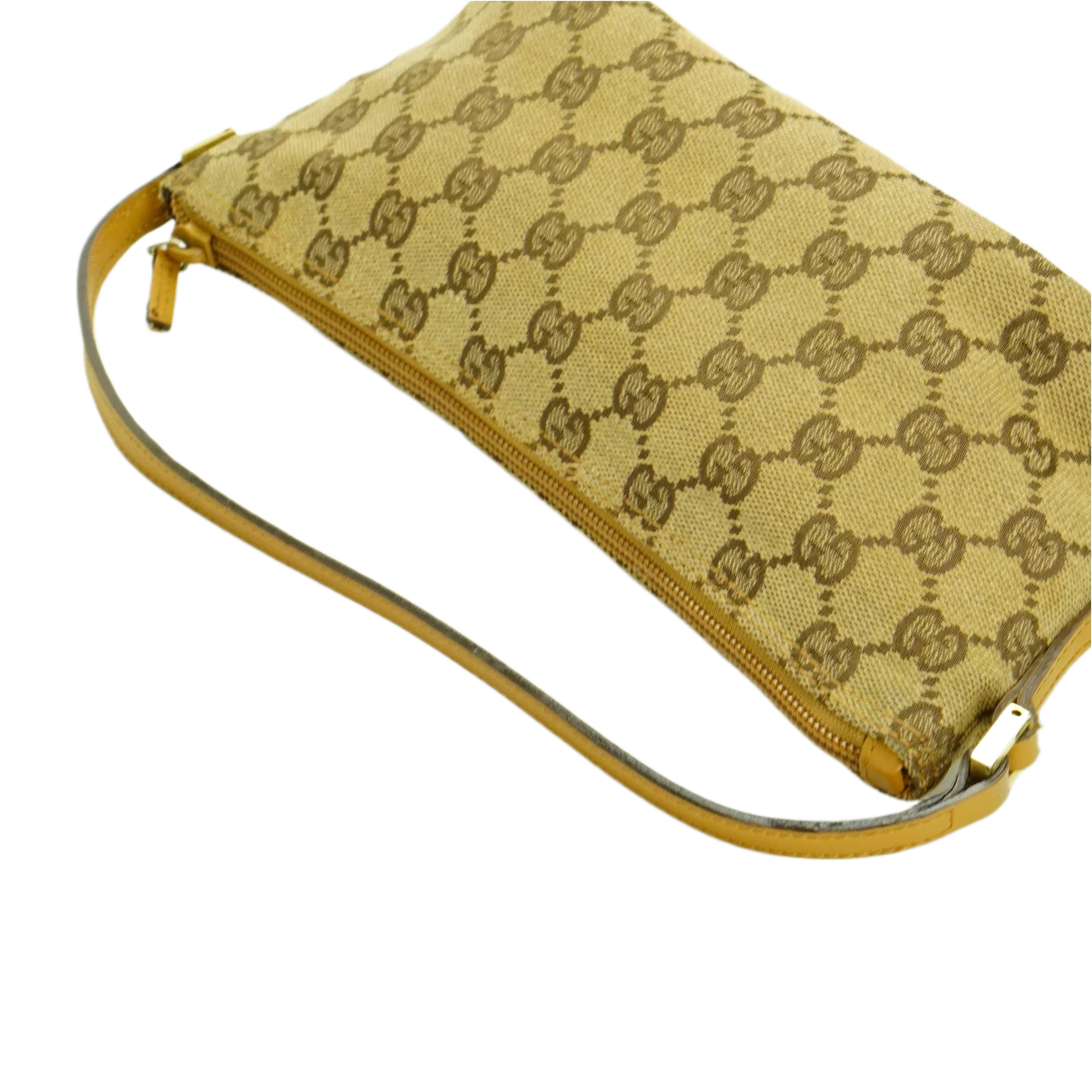 Gucci Beige GG Monogram Boat Pochette Bag - Image 8