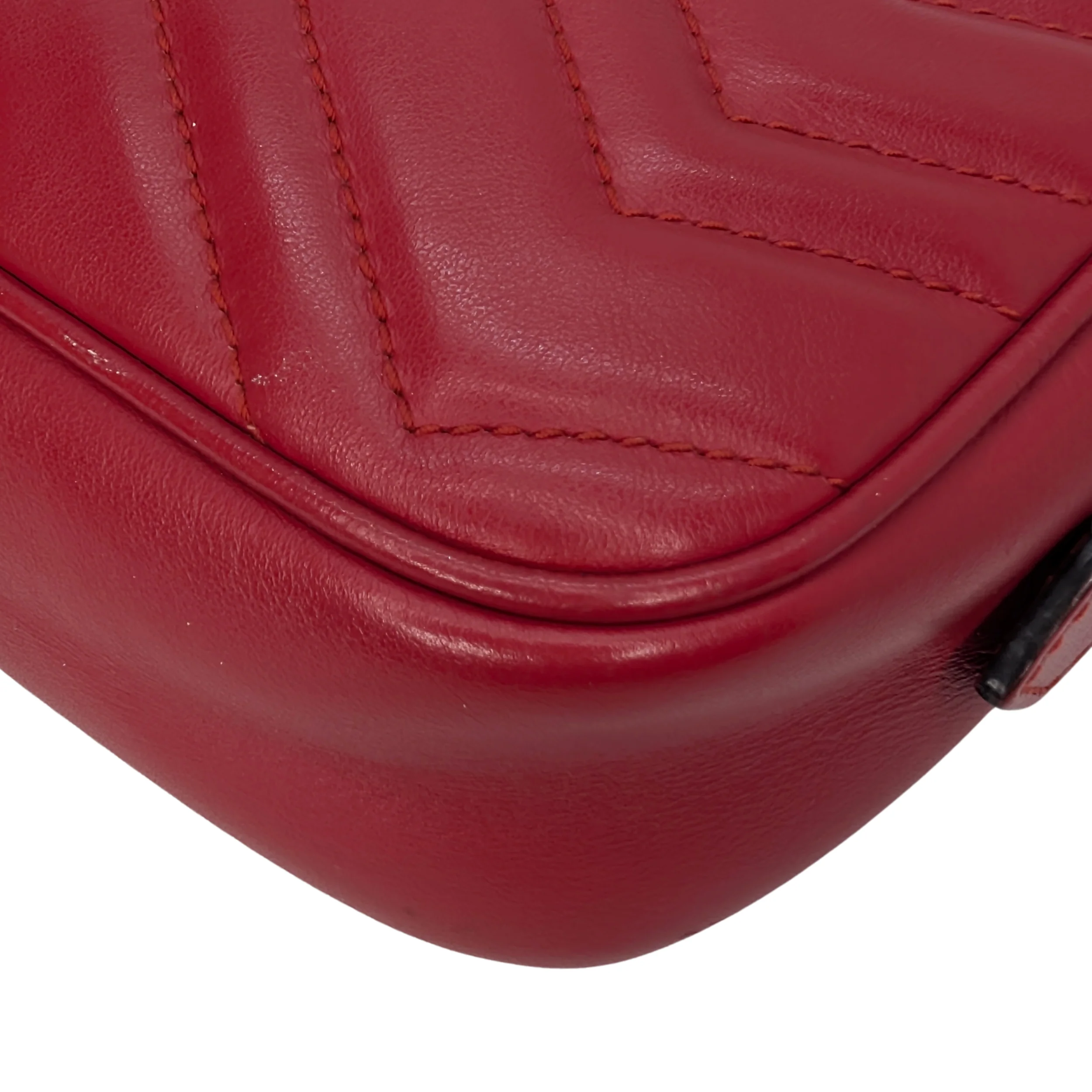 Gucci Mini GG Marmont Chain Shoulder Bag Hibiscus Red - Image 8