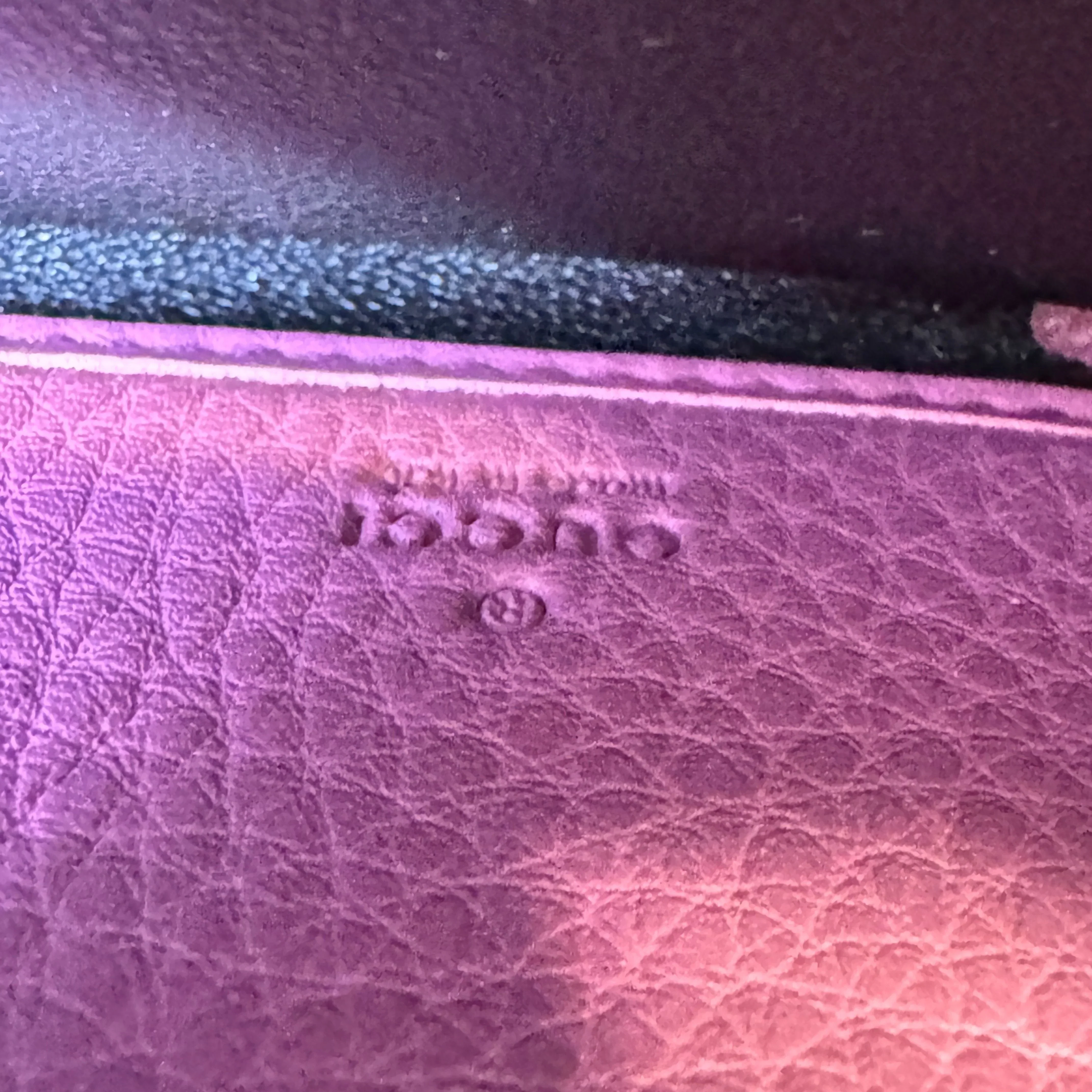 Gucci Pebbled Calfskin Soho Wallet Pink - Image 7