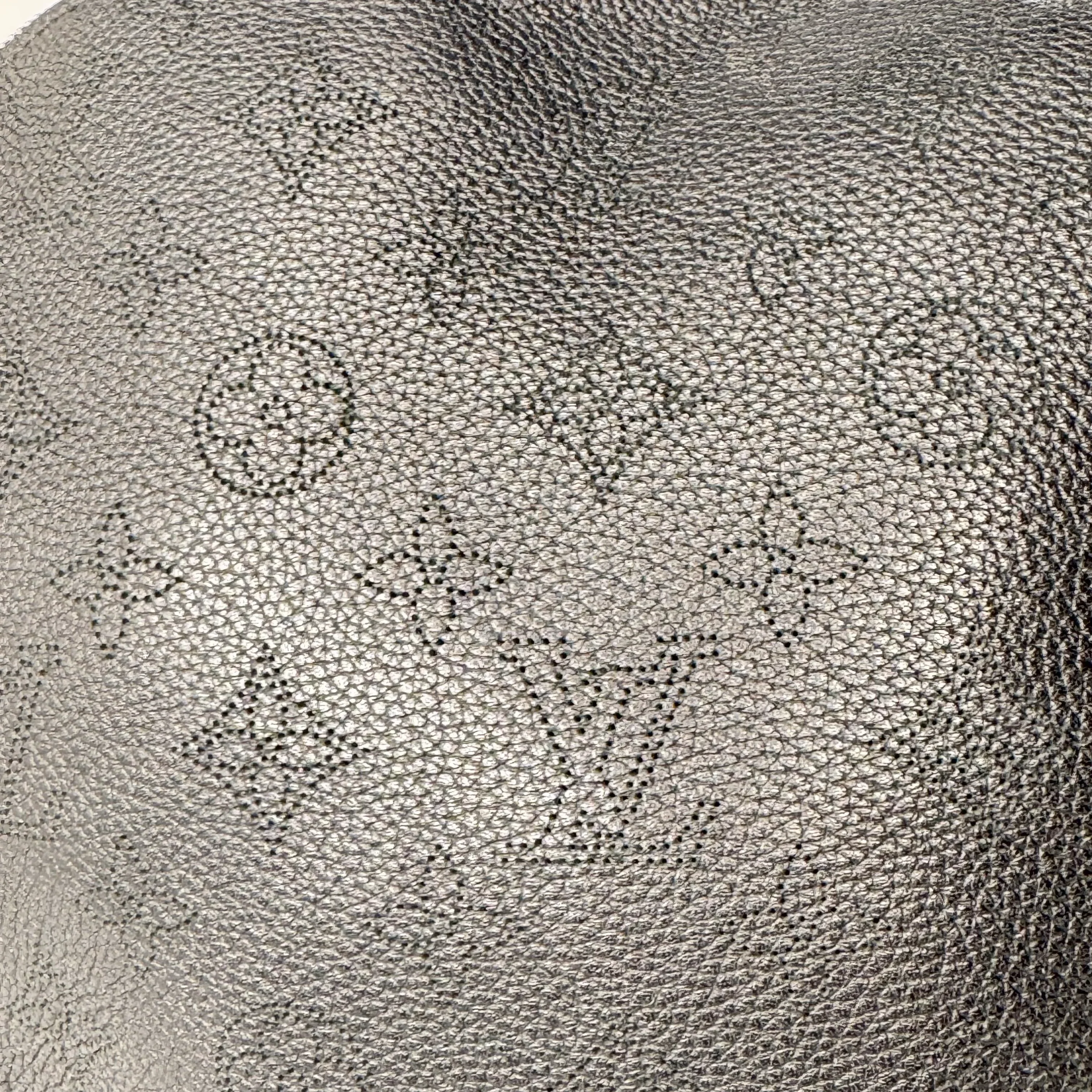 Louis Vuitton Mahina Babylone Chain BB – Black Bag - Image 18