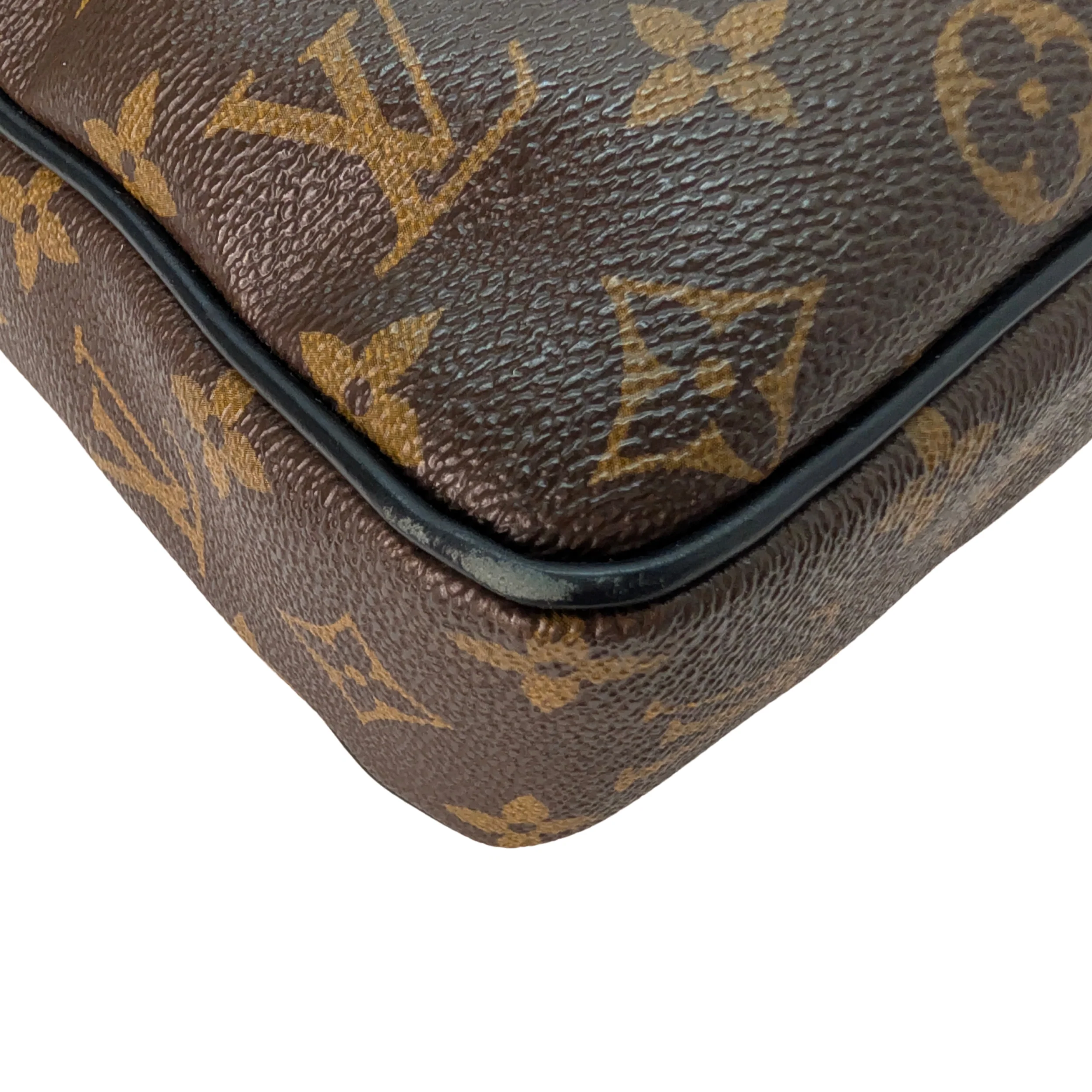 Louis Vuitton Porte Documents Voyage PM Bag Monogram Canvas - Image 8
