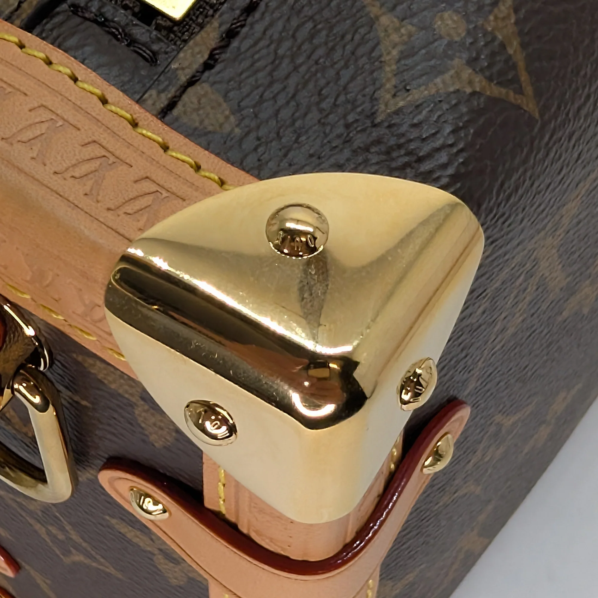 Louis Vuitton Side Trunk MM Monogram Bag - Image 12