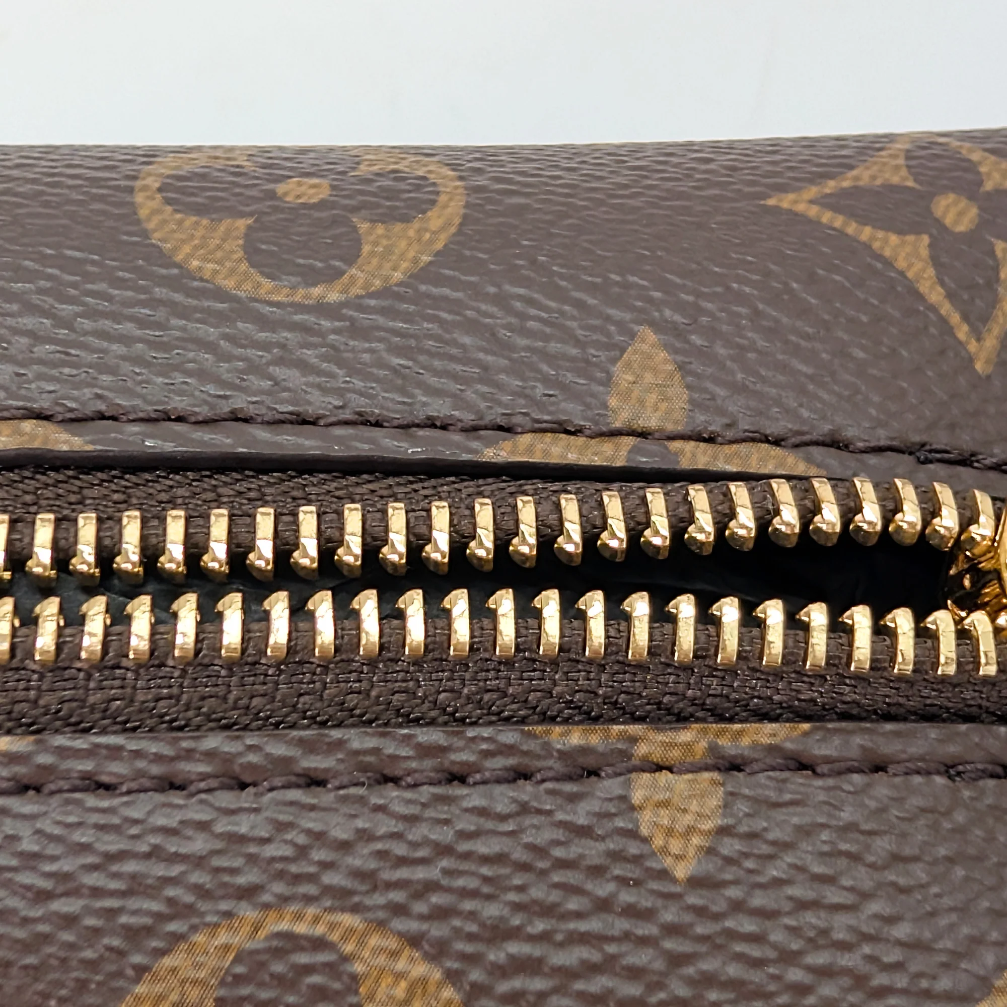 Louis Vuitton Side Trunk MM Monogram Bag - Image 18