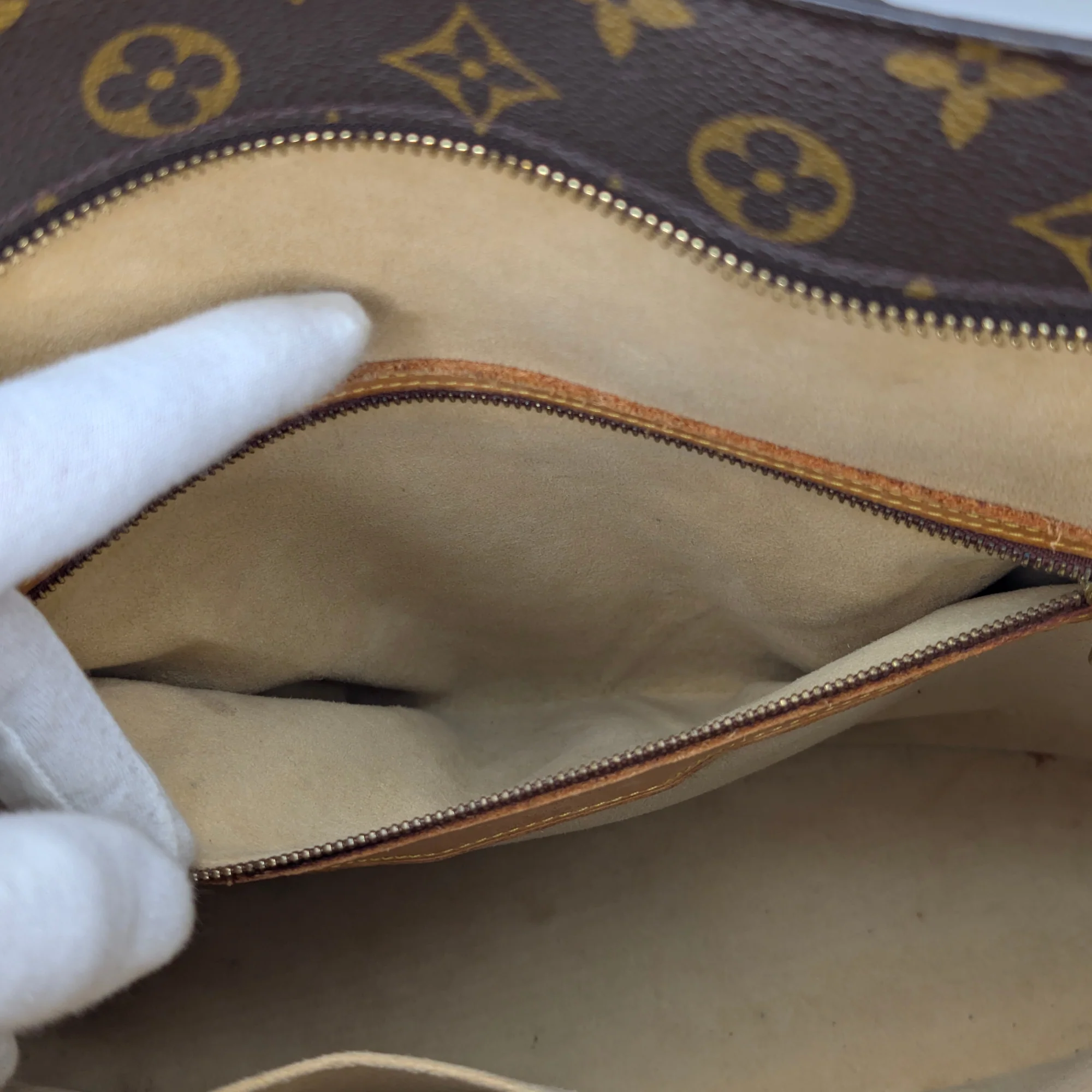 Louis Vuitton Babylone Monogram Tote Bag Brown - Image 23