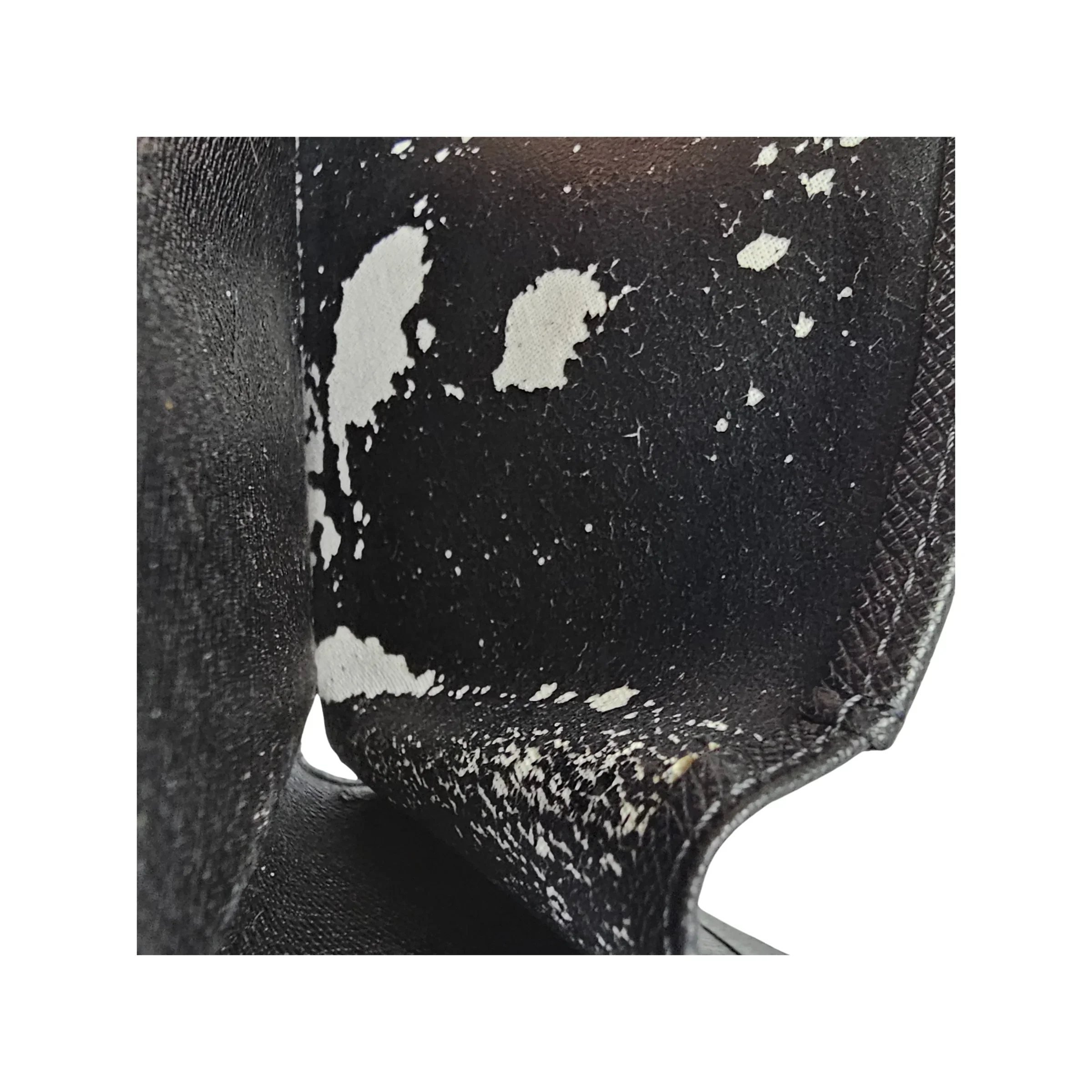 Louis Vuitton Epi Black Wallet - Image 13